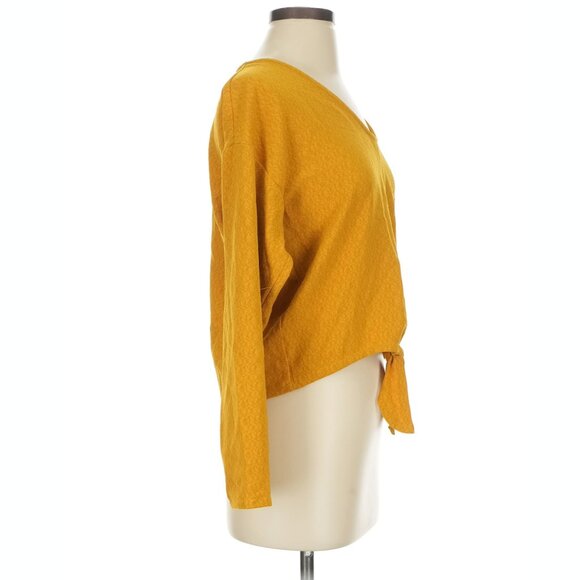 ASTR Women's Top Blouse Crop Tie Hem Mustard Yellow Texture Long Sleeve Size XS - Picture 3 of 6